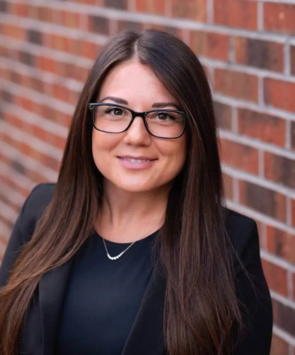 Deb Goolic headshot